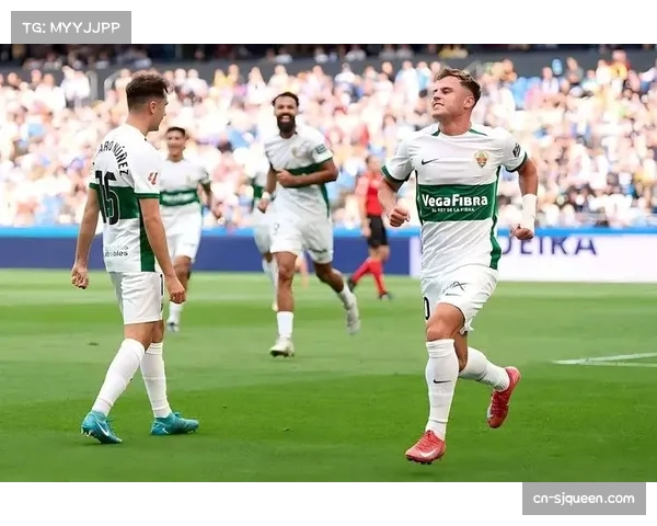 升班马埃尔切对阵奥维耶多,防守反击与传控打法正面交锋